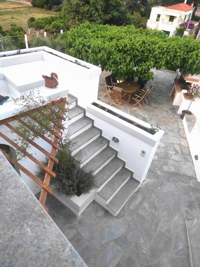 Stellinas Pretty House Villa Ándros Exterior foto